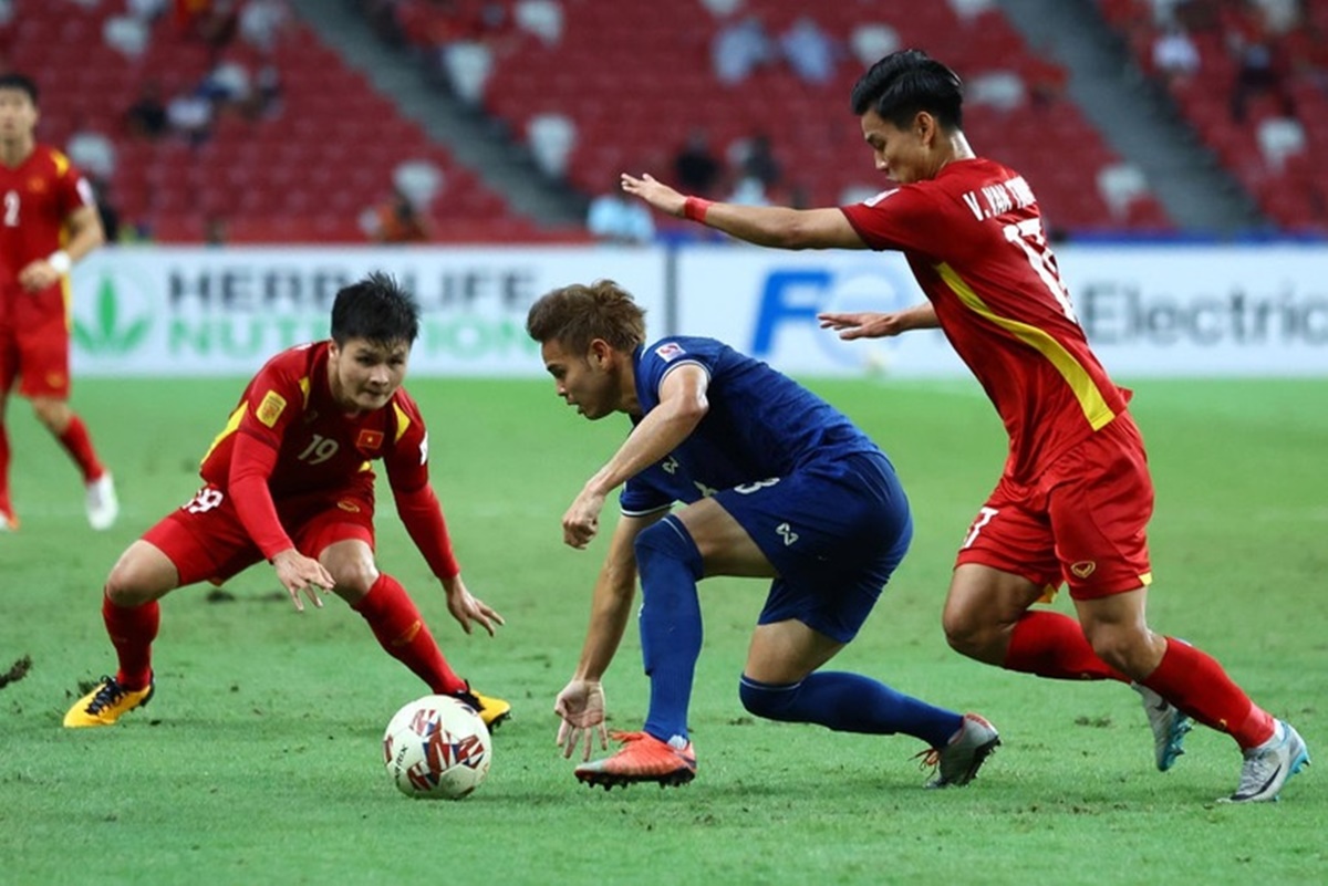 Chuyên gia Việt: “Đội tuyển Thái Lan rất quái”