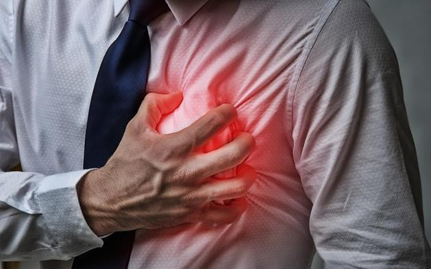 Dấu hiệu cảnh báo nhồi máu cơ tim ở nam giới