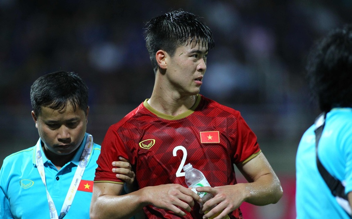 Trung vệ Duy Mạnh vắng mặt ở trận bán kết lượt về trước Thái Lan