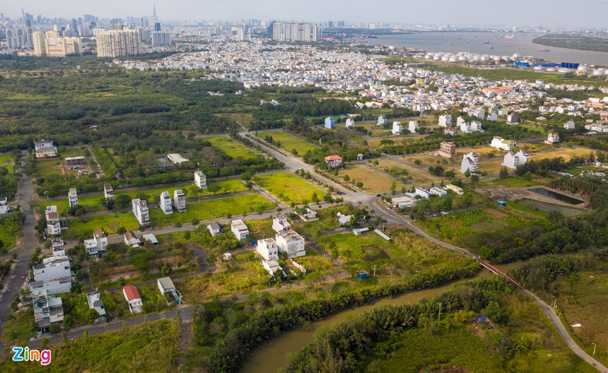 Chủ đất đua nhau tăng giá, người mua dửng dưng