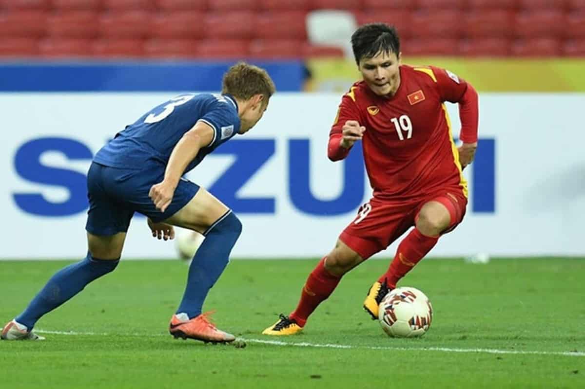 BLĐ Consadole Sapporo bác bỏ thông tin chiêu mộ Quang Hải