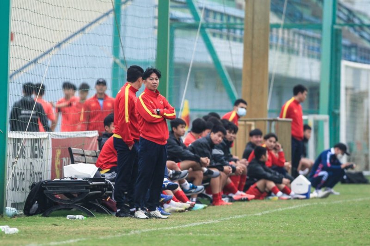 HLV Hoàng Anh Tuấn hài lòng về U17 Việt Nam