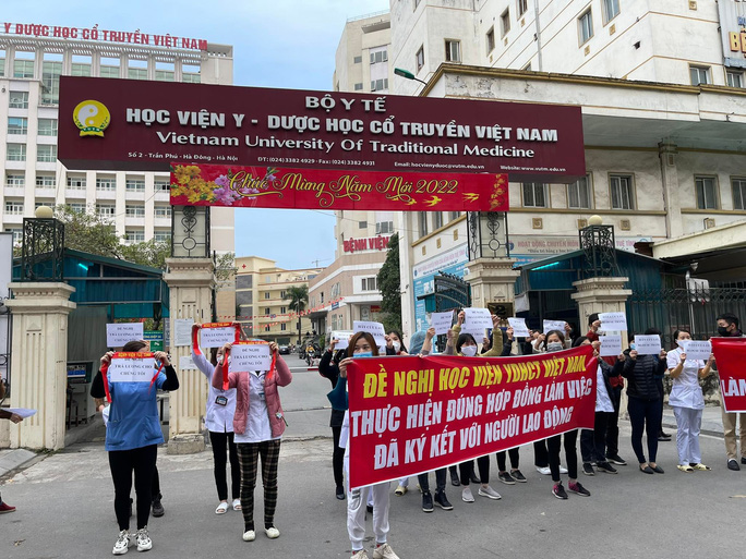 Đề nghị Bộ Y tế tạm ứng 10,2 tỷ đồng trả lương nhân viên Bệnh viện Tuệ Tĩnh