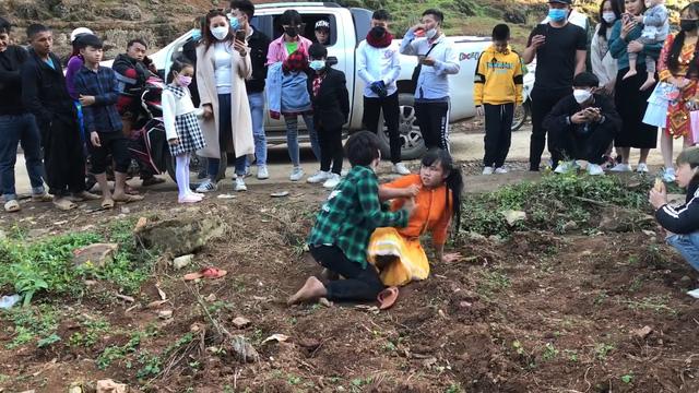 Từ chuyện phong tục “kéo vợ” bị biến tướng đến những hủ tục cần loại bỏ trong đồng bào vùng cao