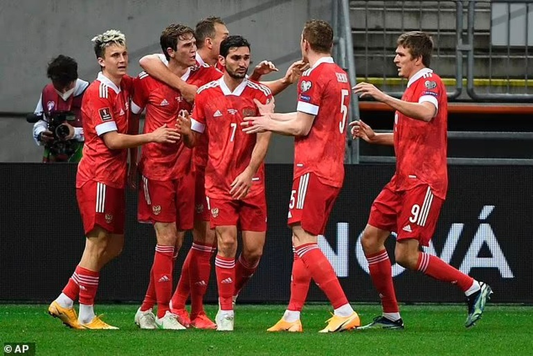 Ba Lan từ chối thi đấu với đội tuyển Nga bất chấp phán quyết của FIFA