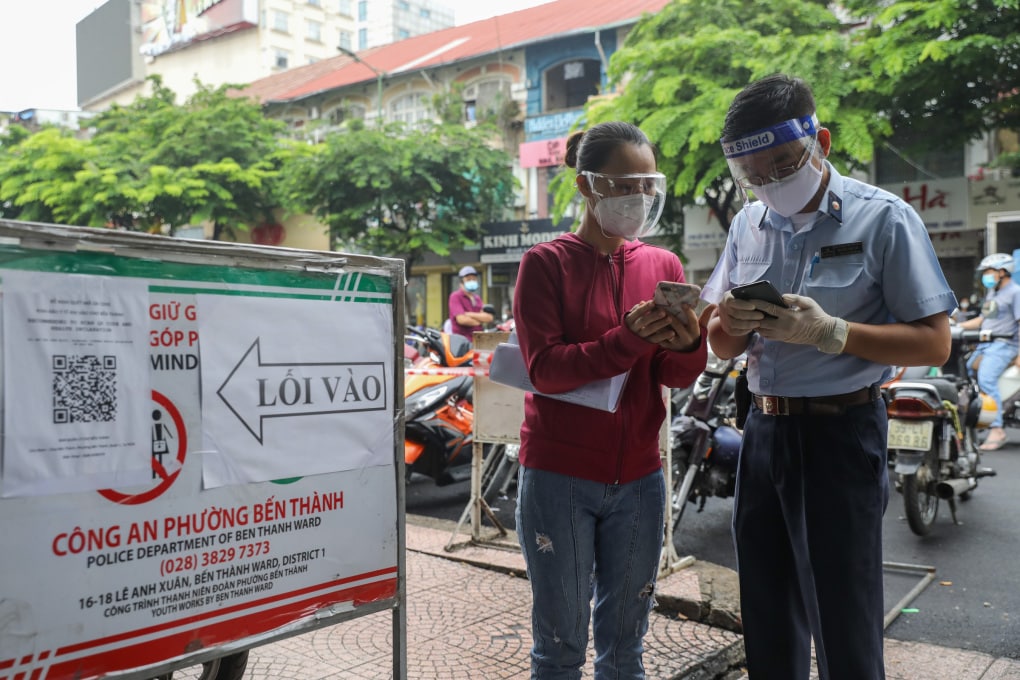Bỏ đếm ca Covid-19 cộng đồng. Vì sao?