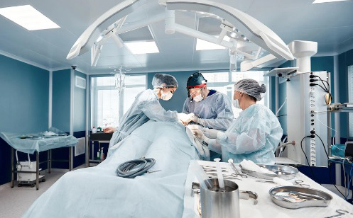 Xem ảnh phẫu thuật ngực tại cơ sở thẩm mỹ ‘chui’, BS choáng, thốt lên ‘quá khủng khiếp’
