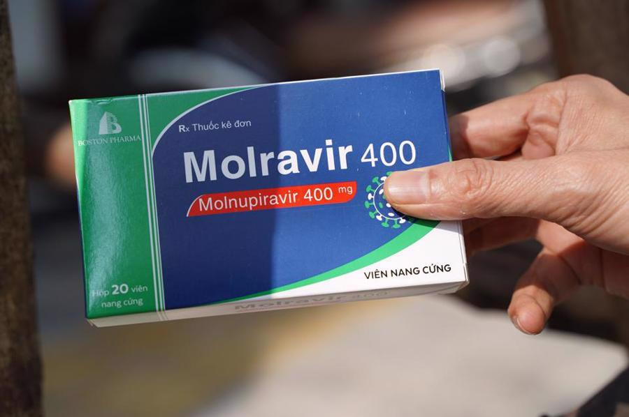 Hà Nội chỉ đạo khẩn về việc kê đơn, bán thuốc Molnupiravir.