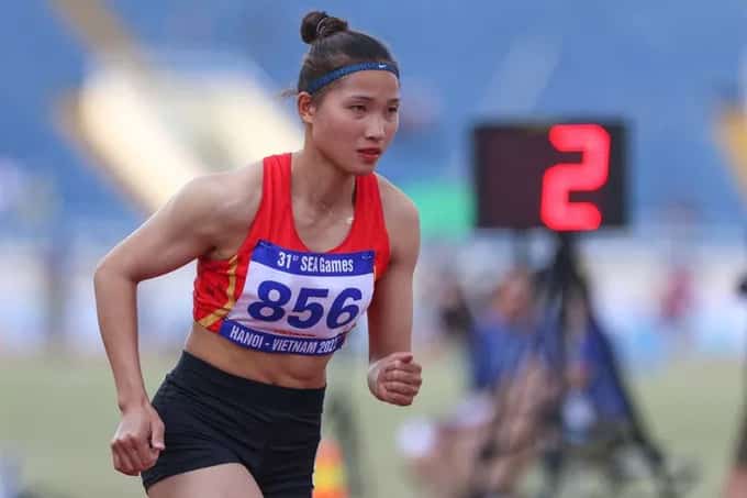 Nguyễn Linh Na giành huy chương vàng ở 7 môn phối hợp tại SEA Games 31