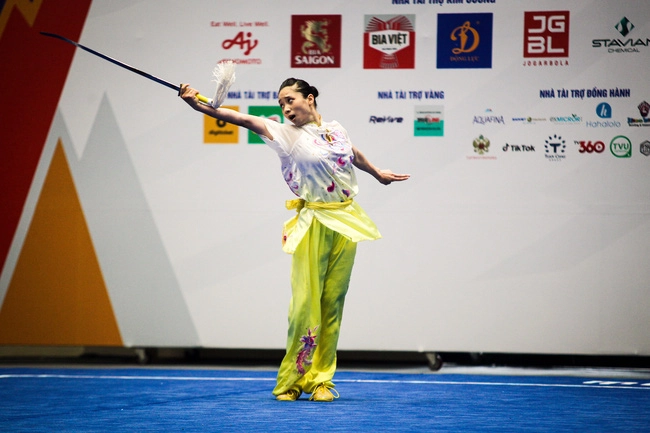 SEA Games 31: Thêm 2 tấm huy chương vàng bộ môn Wushu