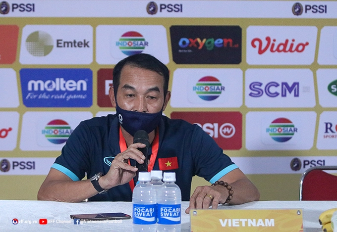 Đội tuyển nữ Việt Nam chiến thắng với tỉ số 4-0 khi gặp đội tuyển nữ Myanmar