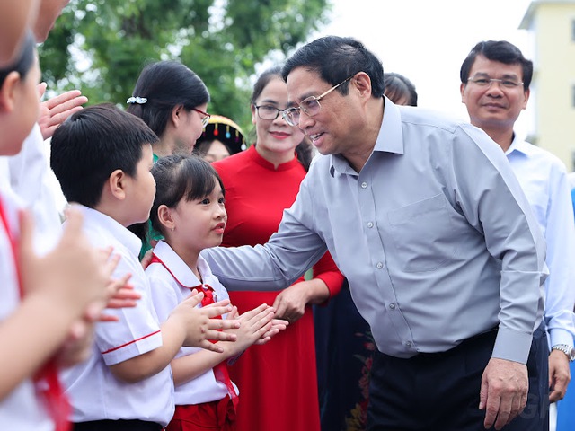 Thủ tướng: Tiêm vaccine là nghĩa vụ, là trách nhiệm, là quyền lợi của mỗi người