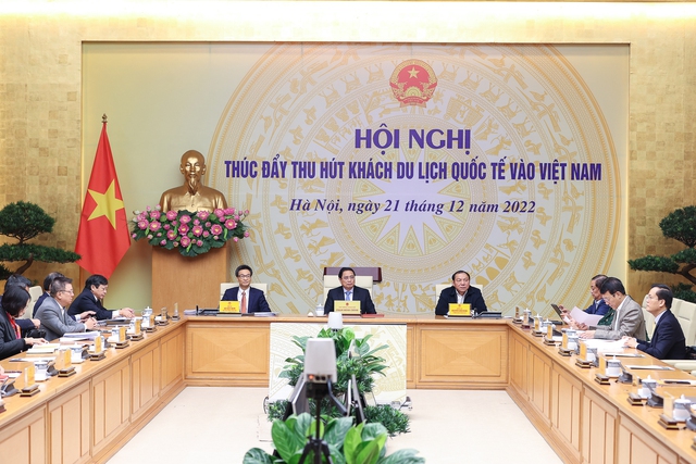 Thủ tướng chủ trì Hội nghị thu hút khách du lịch quốc tế vào Việt Nam