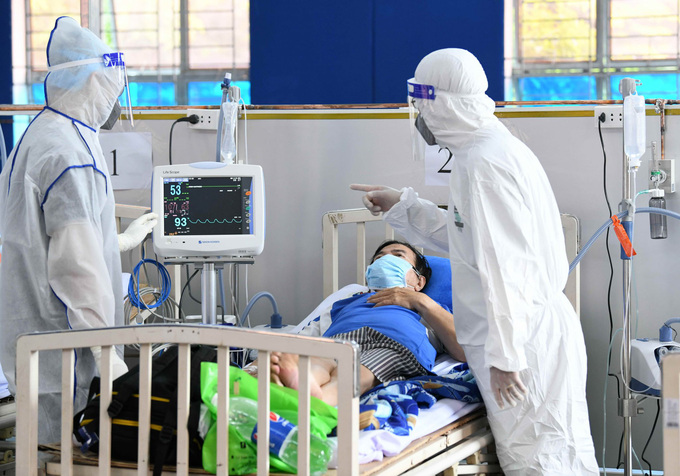 Sáng 31/1: Ca mắc mới và bệnh nhân COVID-19 nặng đều tăng