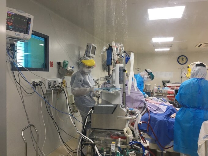 Sáng 26/2: Số bệnh nhân mắc COVID-19 đang thở oxy là 3 ca