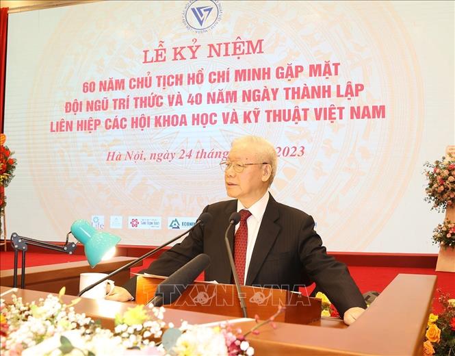 Tổng Bí thư dự Lễ kỷ niệm 60 năm Ngày Bác Hồ gặp mặt đội ngũ trí thức
