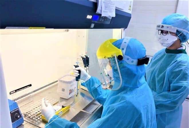 TP. HCM: Số ca mắc COVID-19 tăng nhẹ, đã xuất hiện biến thể phụ XBB.1.5