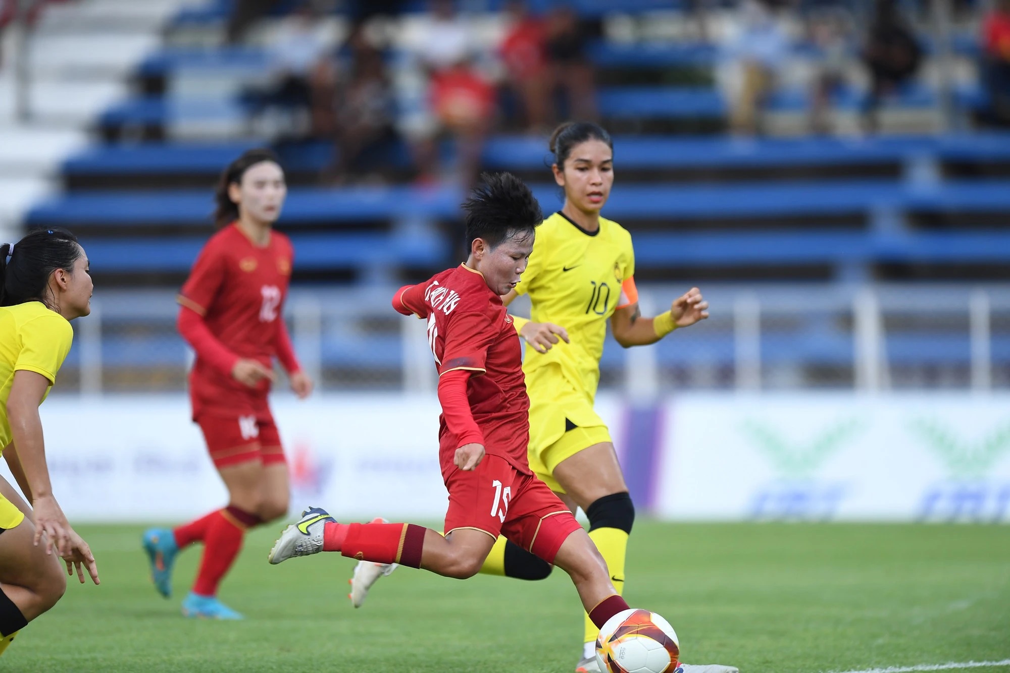 BÓNG ĐÁ NỮ SEA Games 32, Việt Nam 3-0 Malaysia: Khẳng định đẳng cấp