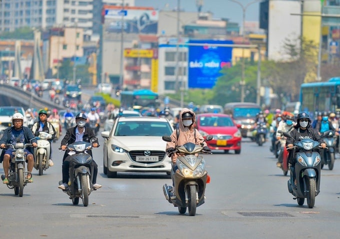 Dự báo thời tiết ngày 11/6: Bắc Bộ nắng nóng, miền Nam có nơi mưa to