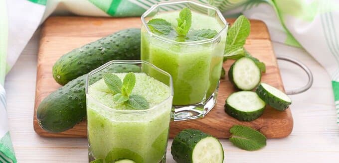 5 loại nước uống trước khi đi ngủ giúp giảm mỡ bụng