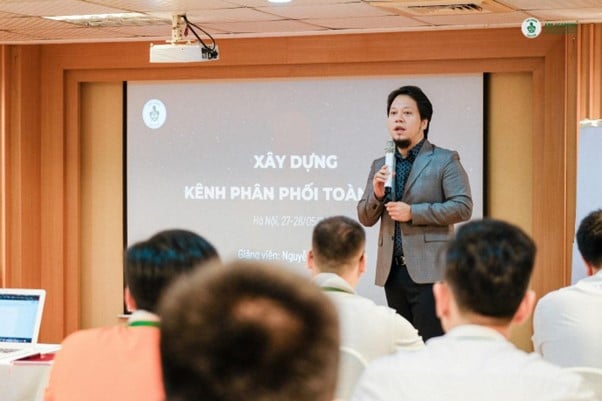 Nhà quản lý hội nhập với tri thức xuyên biên giới