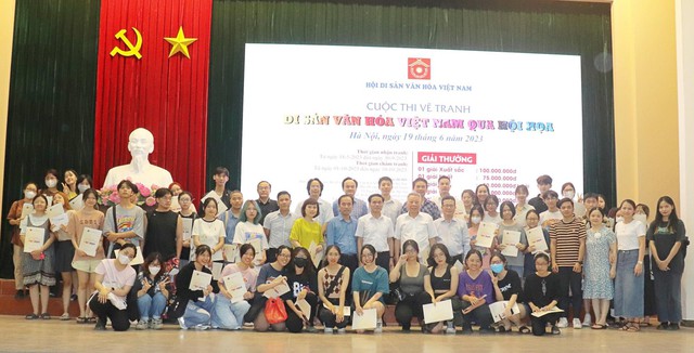 Tiếp tục phát động Cuộc thi vẽ tranh ‘Di sản văn hóa Việt Nam qua hội họa’