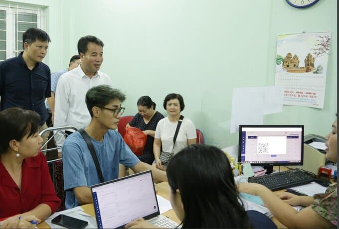 Người dân có thể tự tra cứu, kiểm soát thông tin đóng tiền bảo hiểm trên Cổng thông tin điện tử BHXH Việt Nam