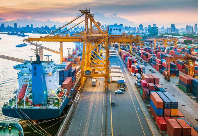7 tháng: Xuất siêu 16,48 tỷ USD
