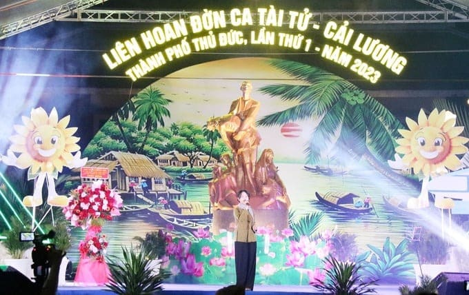 Phóng viên Tạp chí Sức Khỏe Cộng Đồng tham dự Liên hoan Đờn ca tài tử – cải lương lần thứ I năm 2023