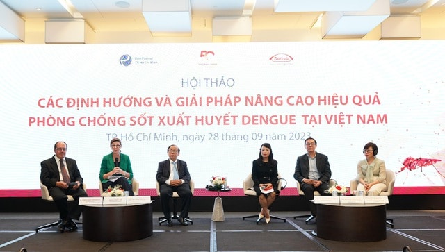 Đại diện Bộ Y tế tham dự Hội thảo “Các định hướng và giải pháp nâng cao hiệu quả phòng chống sốt xuất huyết Dengue tại Việt Nam”