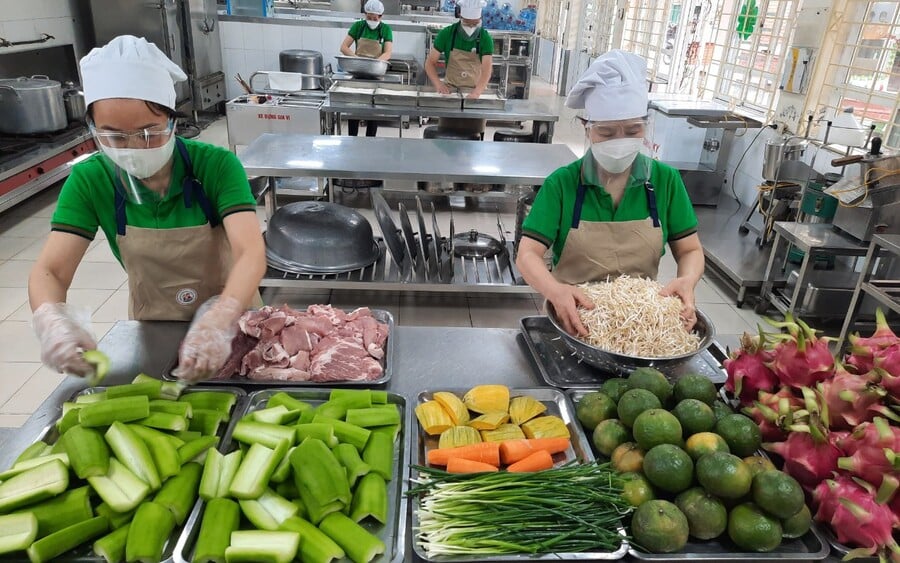 Hà Nội tăng cường công tác an toàn thực phẩm năm 2024