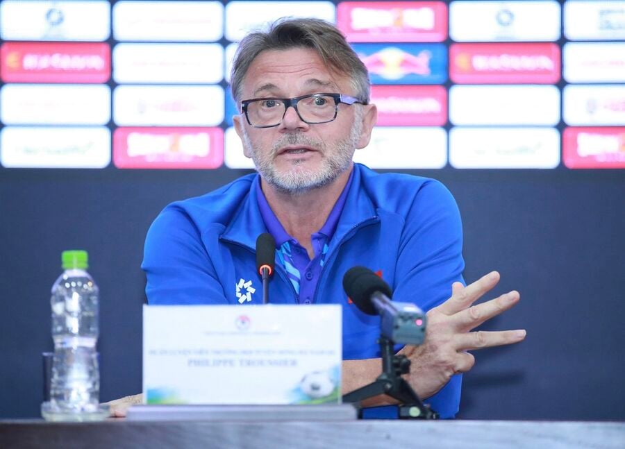 HLV Philippe Troussier chia sẻ trước thềm Vòng Chung kết Asian Cup 2023