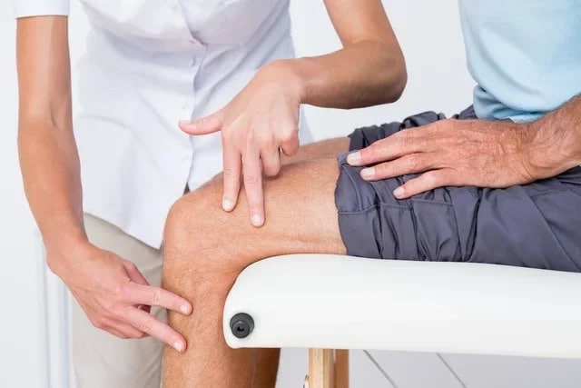 Cách điều trị đau ở một bên đầu gối