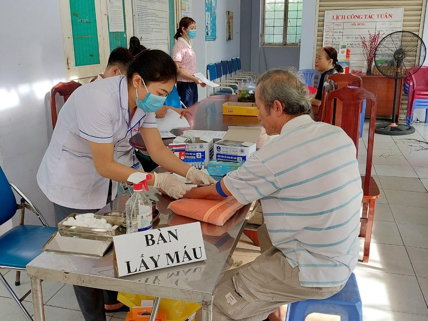 Lợi ích của khám sức khỏe định kỳ cho người cao tuổi