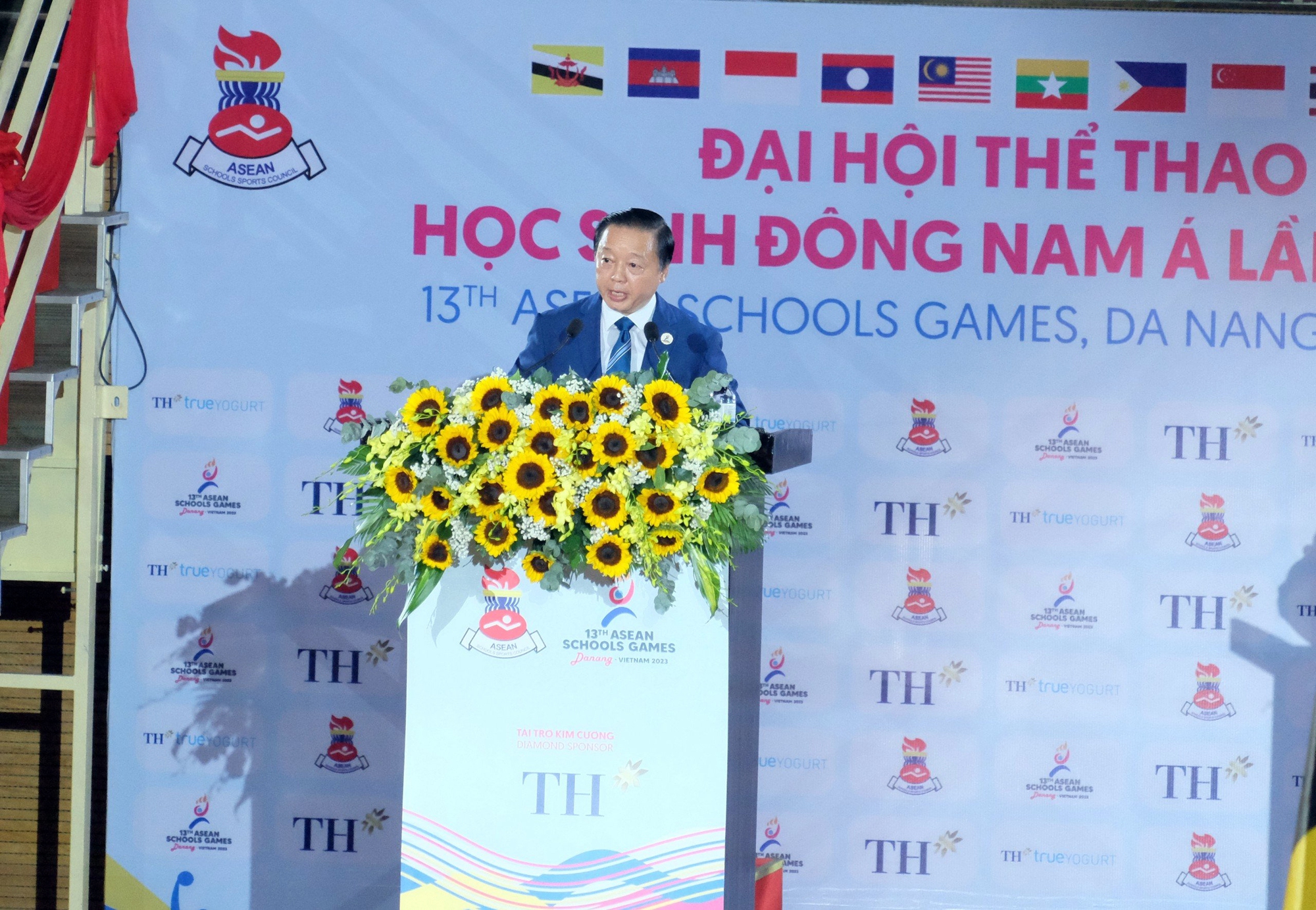 Khai mạc ngày hội thể thao lớn nhất của học sinh Đông Nam Á