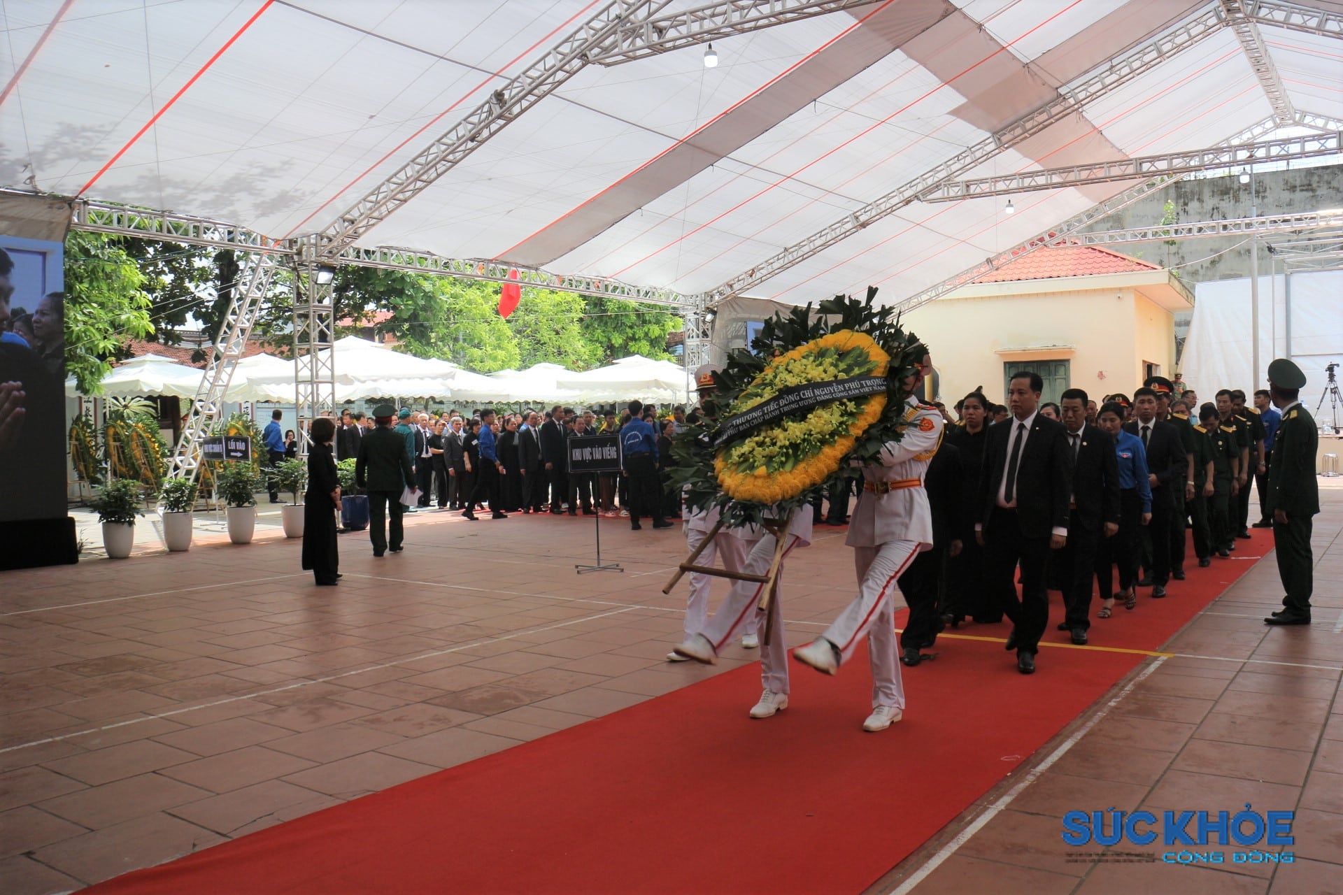 Thôn Lại Đà – Quê nhà của Tổng Bí thư Nguyễn Phú Trọng, tiếp đón dòng người đến viếng
