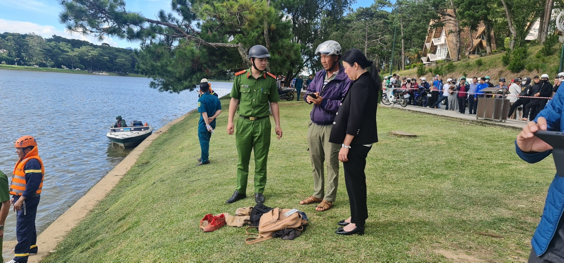 Lâm Đồng: Một người đàn ông bị đuối nước mất tích trên hồ Xuân Hương