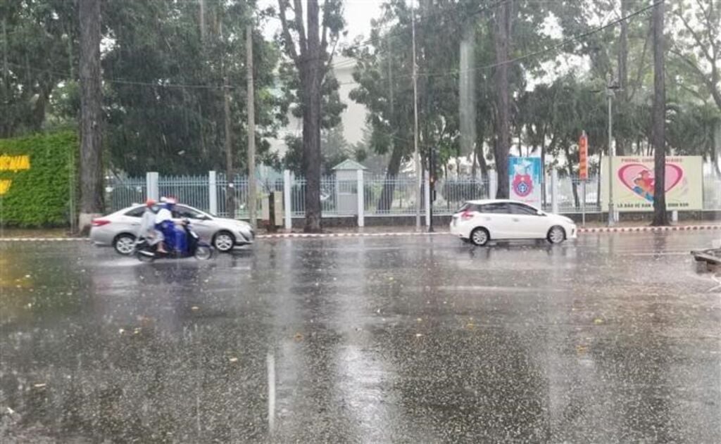 Dự báo thời tiết ngày 16/8: Tây Nguyên và Nam Bộ có mưa to