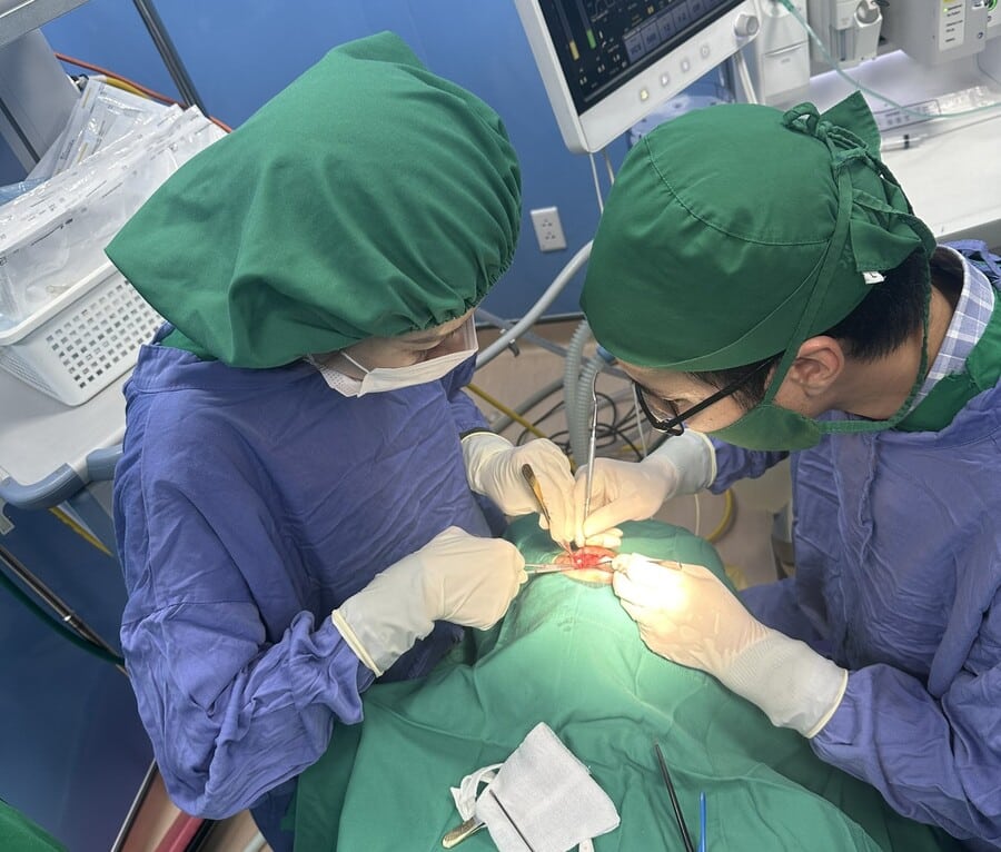 Quảng Ninh phẫu thuật bóc khối u nhầy xoang trán thành công cho 1 bệnh nhân