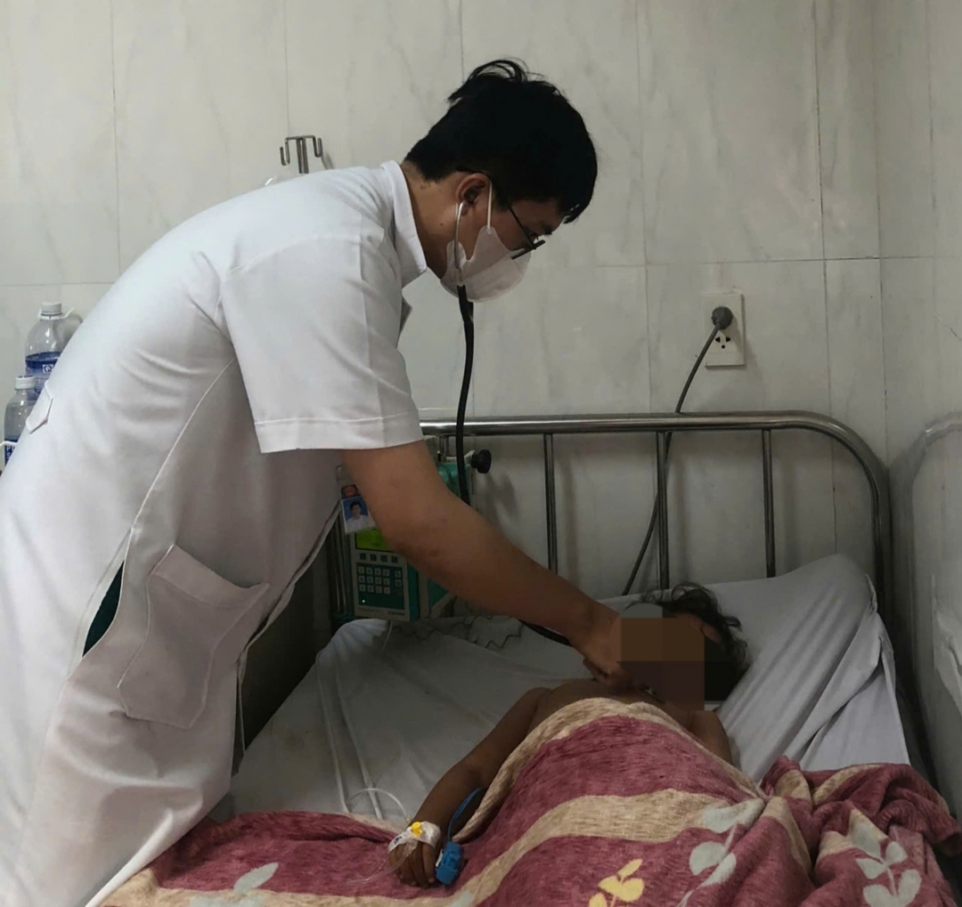 Đắk Lắk: Ngộ độc thịt cóc tự làm khiến 1 trẻ tử vong và 1 trẻ nguy kịch