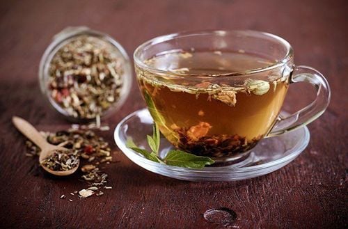 Cách sử dụng các loại trà thảo mộc để giảm mỡ nội tạng