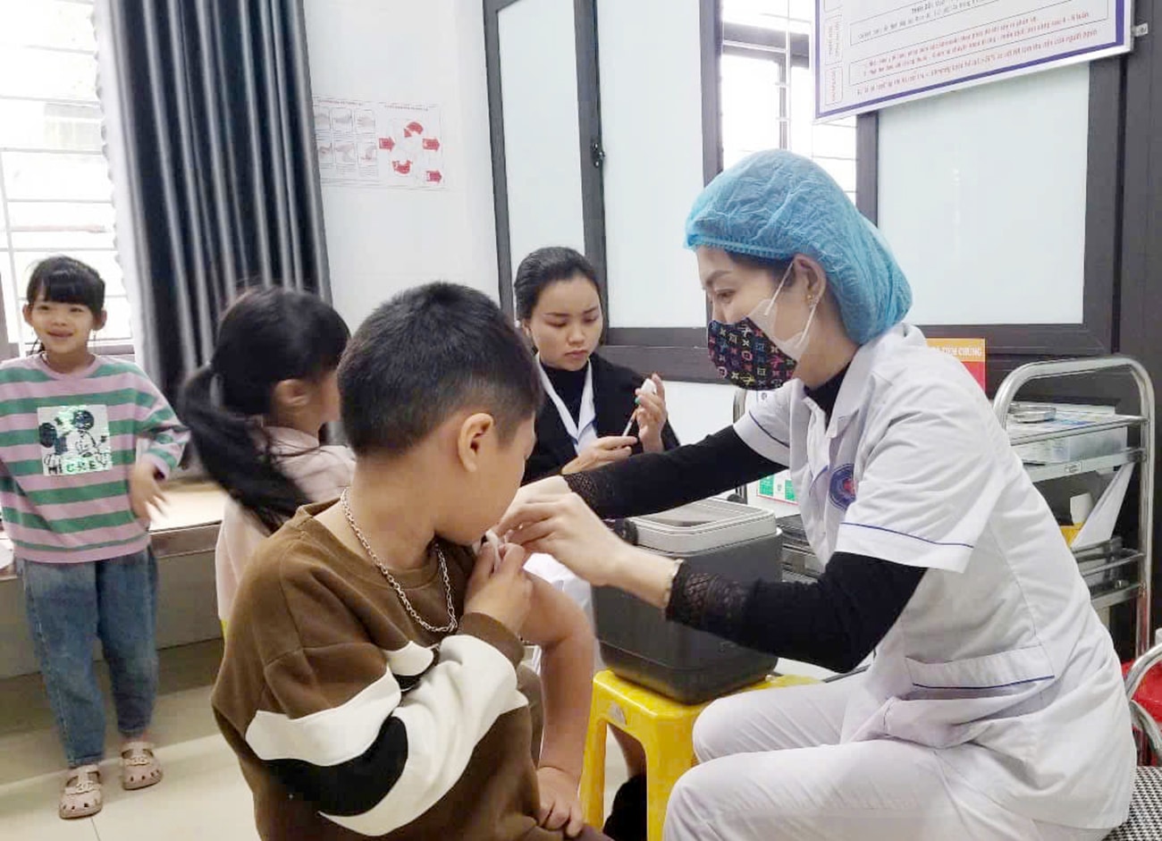 Bắc Giang triển khai Chương trình tiêm chủng mở rộng năm 2025