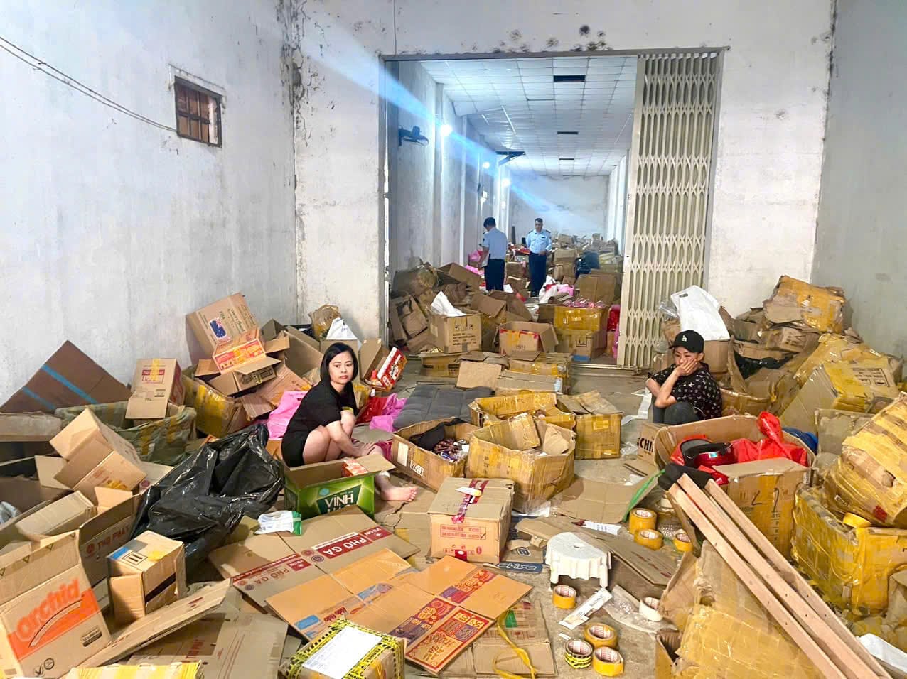 Đắk Lắk: Tạm giữ hơn 6 tấn mỹ phẩm không rõ nguồn gốc, xuất xứ