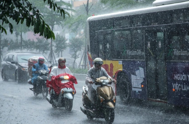 Dự báo thời tiết ngày 13/4: Khu vực miền Bắc bao trùm bởi không khí lạnh, xảy ra mưa to cục bộ