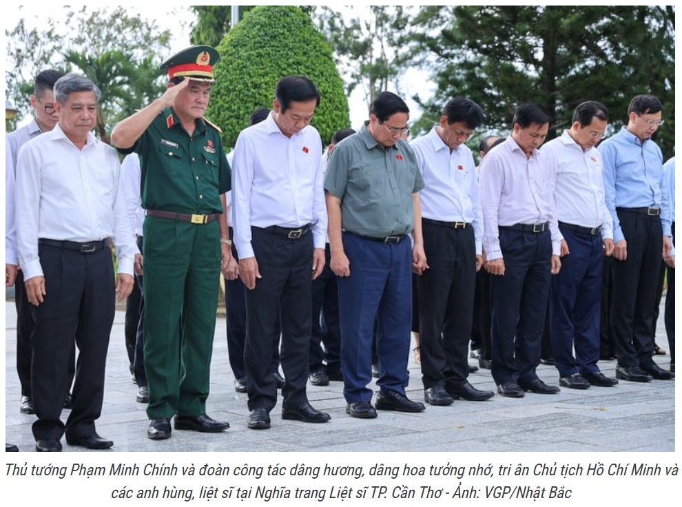 Thủ tướng tri ân Chủ tịch Hồ Chí Minh và các liệt sĩ nhân dịp đặc biệt
