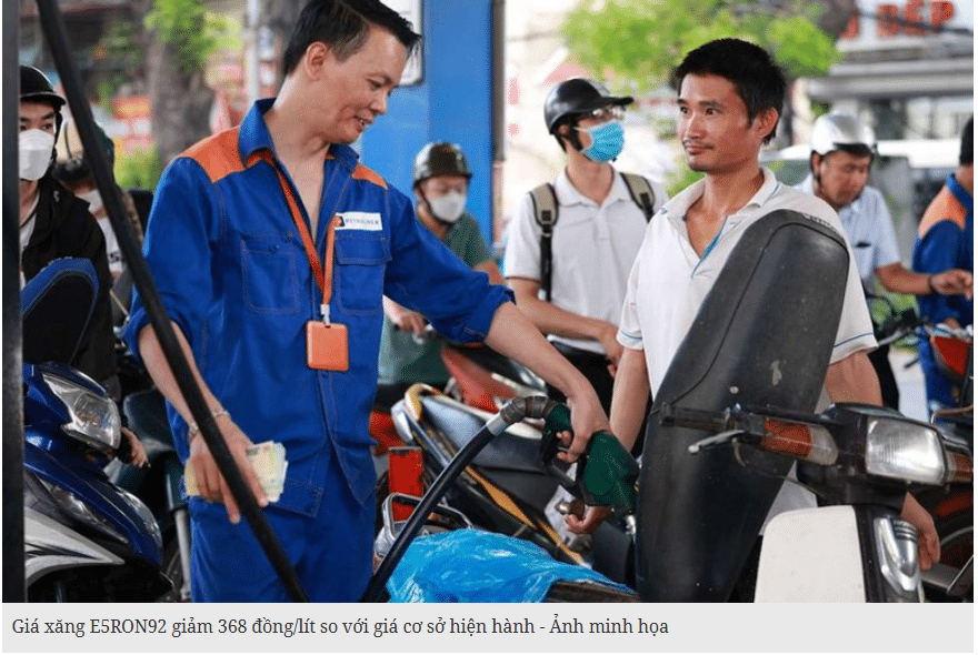Giá xăng giảm