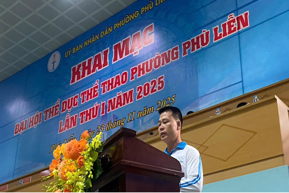Câu lạc bộ Võ Cổ truyền Phù Liễn – Môn phái Thiếu Lâm Hồng Gia Hà Châu biểu diễn khai mạc Đại hội thể dục thể thao phường Phù Liễnhội Thể dục Thể thao lần I năm 2025