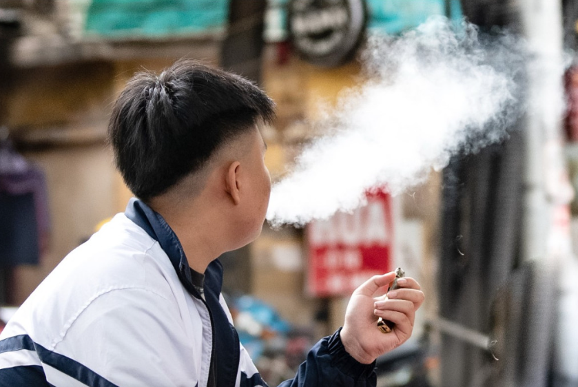 Thuốc lá điện tử: “Cơn sóng ngầm” đe dọa giới trẻ và sức khỏe cộng đồng