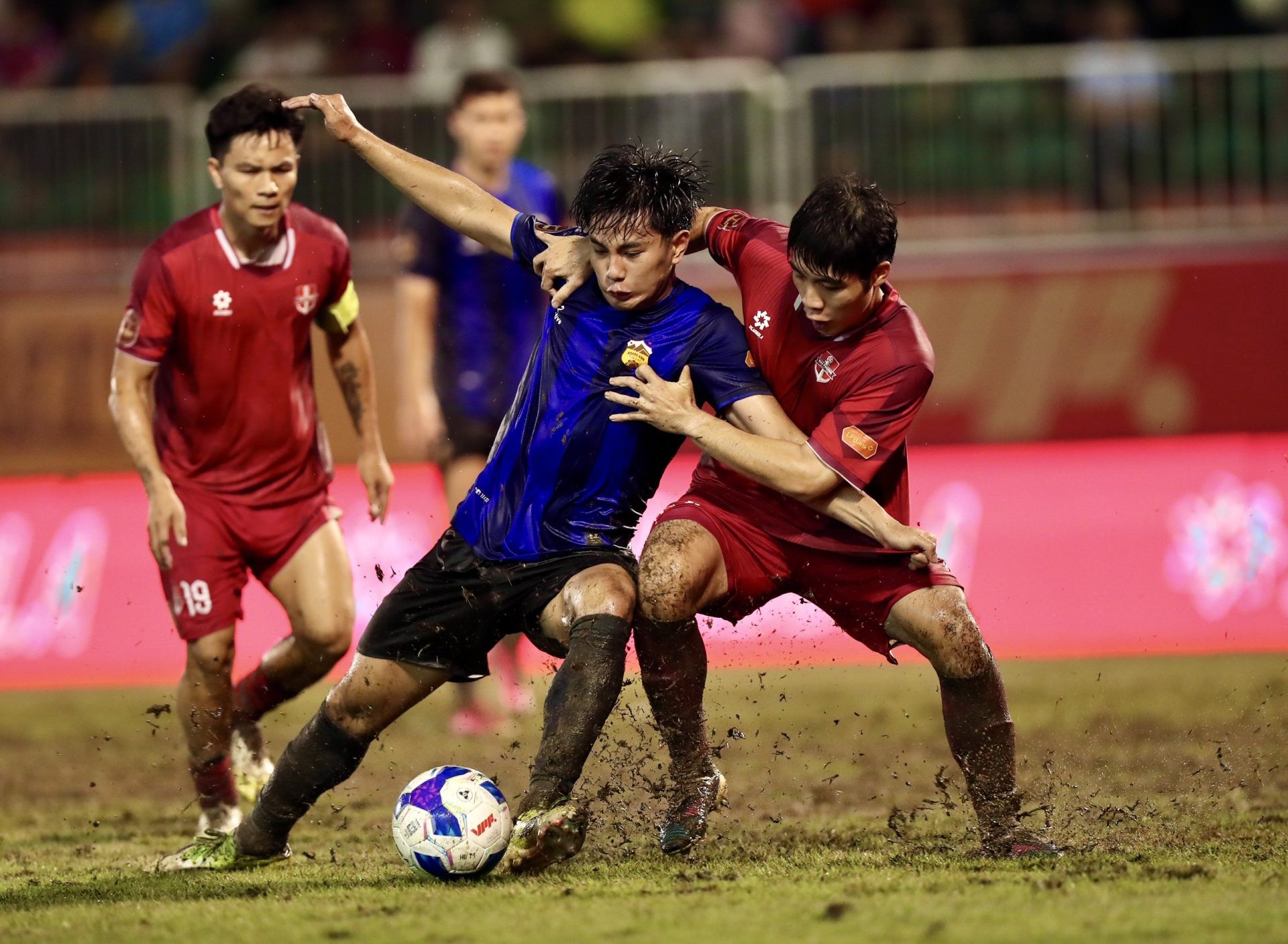 Vòng 2 V.League 2026-2027: Hoàng Anh Gia Lai và thành phố Đồng Nai tiếp tục trắng tay
